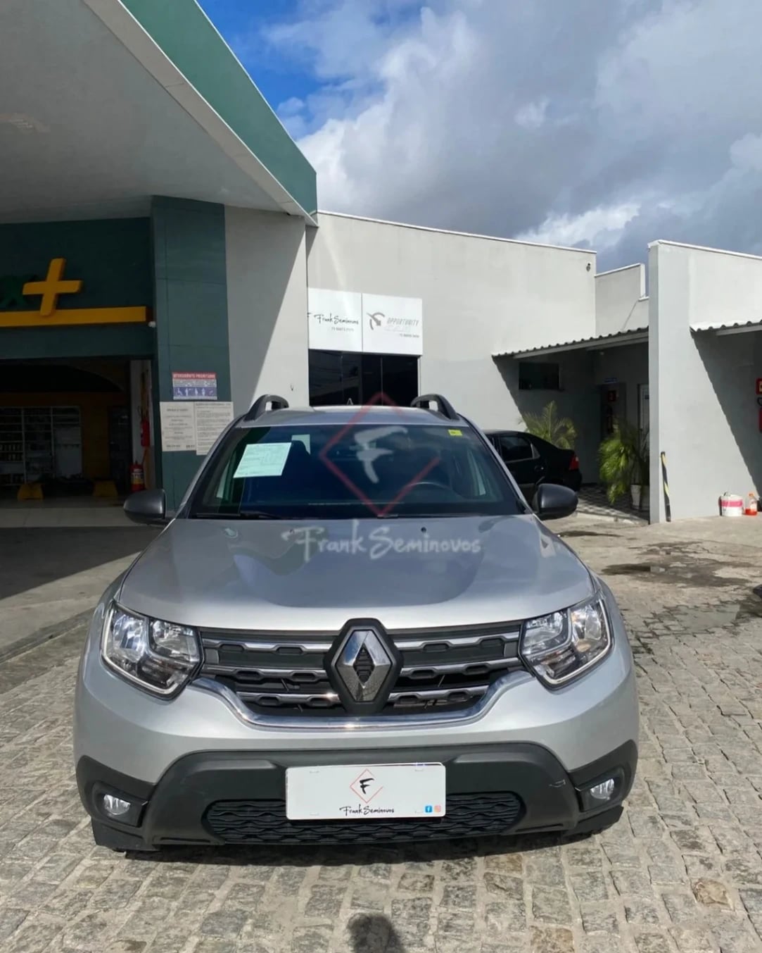 Imagem do veículo RENAULT DUSTER INTENSE 1.6 CVT 2023/2024